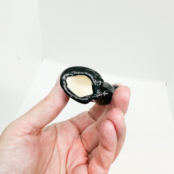 SOLD Vintage Pair Ceramic Black White Sitting Cats Halloween Angel Ying Yang - Picture 5 of 9